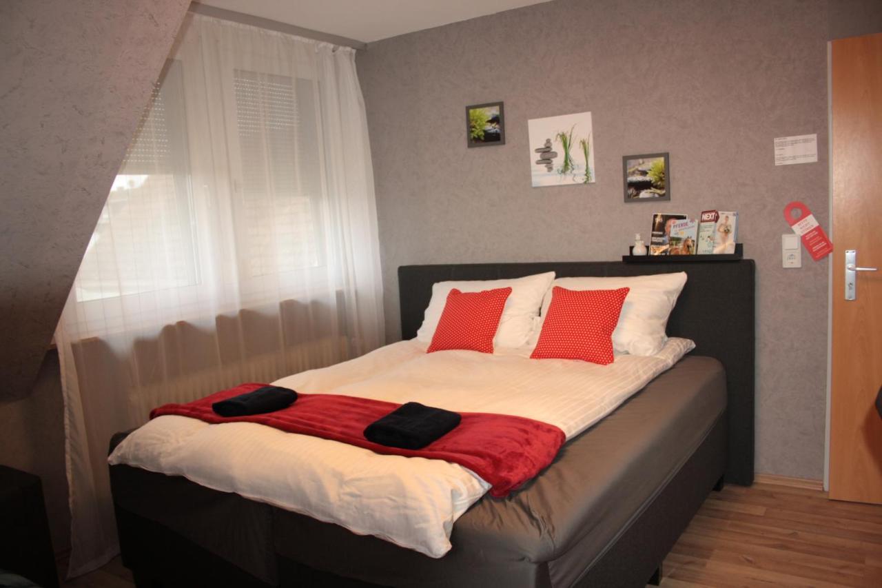 Ferien Zimmer in Koblenz Koblenz  Exterior foto